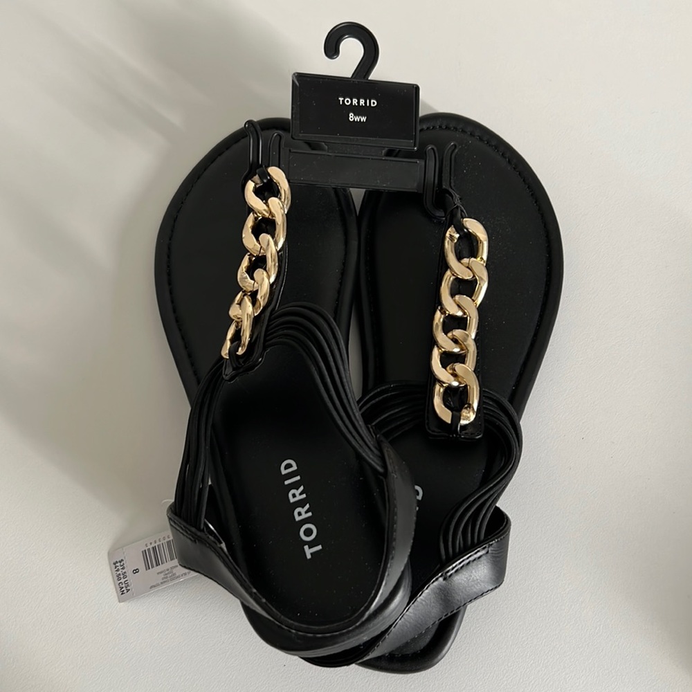 NWT Torrid Chain Sandals